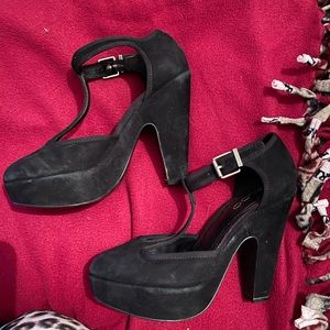 🖤👠❣️Aldo black heels👠🖤✨